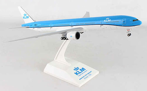 Airplane Models: KLM - Boeing 777-300ER - 1/200 - Premium model