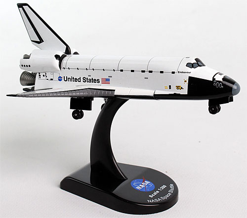 Airplane Models: NASA - Space Shuttle - Endeavour - 1:300 - DieCast