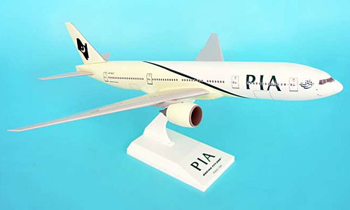 Airplane Models: PIA - Boeing 777-200 - 1/200 - Premium model