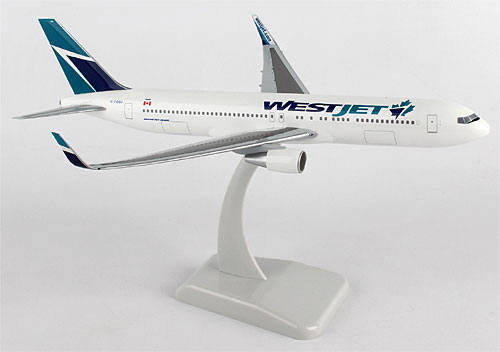 Airplane Models: WestJet - Boeing 767-300 - 1/200 - Premium model