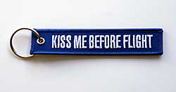Key ring: KISS ME BEFORE FLIGHT - blue