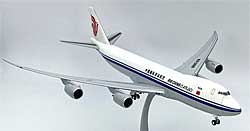 Airplane Models: Air China Cargo - Boeing 747-8F - 1/200 - Premium model