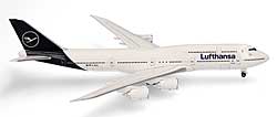 Airplane Models: Lufthansa - Boeing 747-8 - 1/500