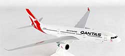 Airplane Models: Qantas - Airbus A330-300 - 1/200 - Premium model