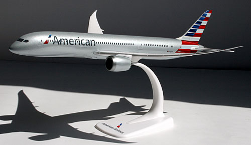 Airplane Models: American Airlines - Boeing 787-9 - 1/200