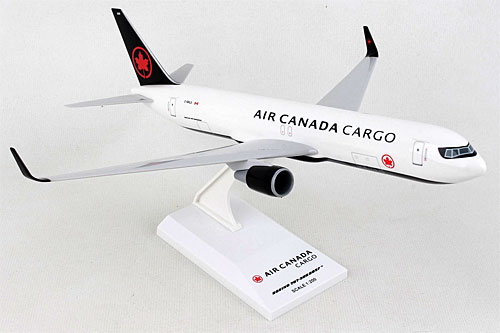 Airplane Models: Air Canada - Cargo - Boeing 767-300F - 1/200 - Premium modell