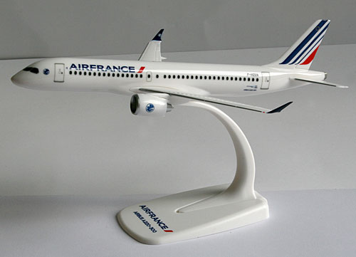 Airplane Models: Air France - Airbus A220-300 - 1/200