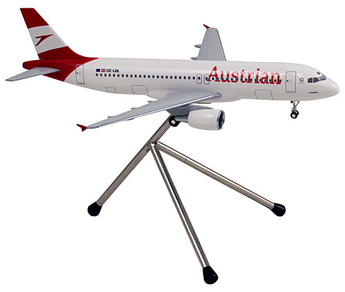 Airplane Models: Austrian Airlines - Airbus A320-200 - 1/200 - Premium model