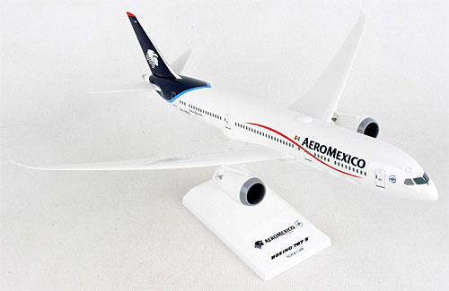 Airplane Models: Aeromexico - Boeing 787-9 - 1/200 - Premium model