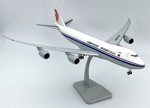 Airplane Models: Air China Cargo - Boeing 747-8F - 1/200 - Premium model