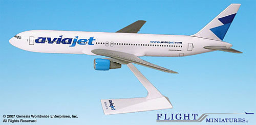Airplane Models: Aviajet - Boeing 767-300 - 1/200