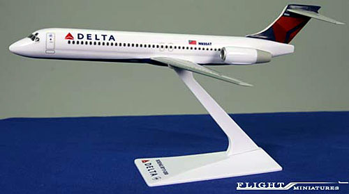 Airplane Models: Delta Air Lines - Boeing 717-200 - 1/200