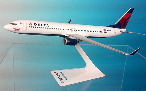Airplane Models: Delta Air Lines - Boeing 737-900ER - 1/200