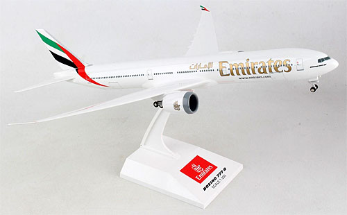 Airplane Models: Emirates - Boeing 777-9 - 1/200 - Premium model