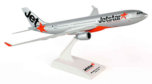 Airplane Models: Jetstar - Airbus A330-200 - 1/200 - Premium model