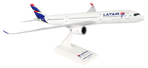 Airplane Models: LATAM - Airbus A350-900 - 1/200 - Premium model