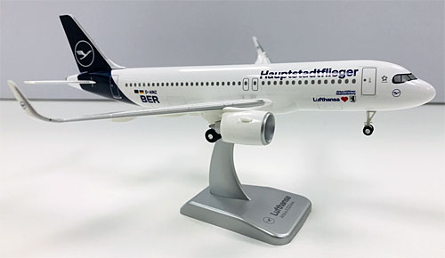 Airplane Models: Lufthansa - Hauptstadtflieger - Airbus A320neo - 1/200 - Premium model