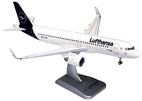 Airplane Models: Lufthansa - Airbus A320neo - 1/200 - Premium model