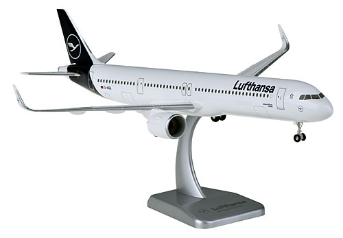 Airplane Models: Lufthansa - Airbus A321neo - 1/200 - Premium model