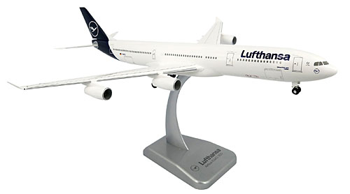 Airplane Models: Lufthansa - Airbus A340-300 - 1/200 - Premium model
