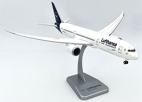 Airplane Models: Lufthansa - Boeing 787-9 - 1/200 - Premium model - Frankfurt