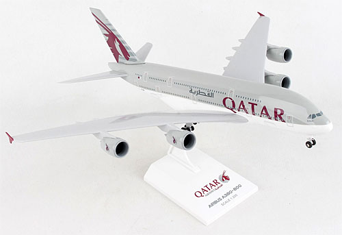 Airplane Models: Qatar Airways - Airbus A380-800 - 1/200 - Premium model
