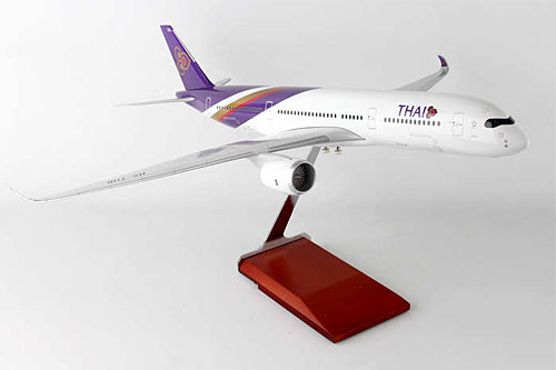 Airplane Models: Thai Airways - Airbus A350-900 - 1/100 - Premium model