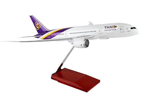 Airplane Models: Thai Airways - Boeing 787-8 - 1/100 - Premium model