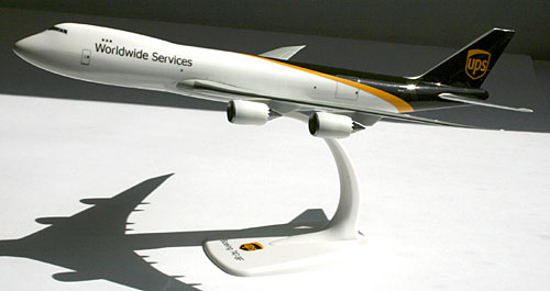 Airplane Models: UPS - Boeing 747-8F - 1/250