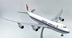 Airplane Models: Air China Cargo - Boeing 747-8F - 1/200 - Premium model Airplane Models: Air China Cargo - Boeing 747-8F - 1/200 - Premium model