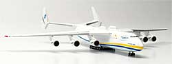 Airplane Models: Antonov Airlines AN-225 - 1/500