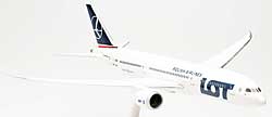 Airplane Models: LOT - Boeing 787-9 - 1/200 Airplane Models: LOT - Boeing 787-9 - 1/200