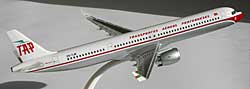 Airplane Models: TAP Portugal - Retro 75th Anniversary - Airbus A321neo - 1/200 Airplane Models: TAP Portugal - Retro 75th Anniversary - Airbus A321neo - 1/200