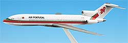 Airplane Models: TAP - Boeing 727-200 - 1:200 Airplane Models: TAP - Boeing 727-200 - 1:200